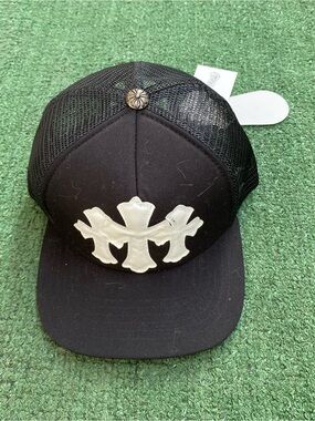 Chrome hearts hat